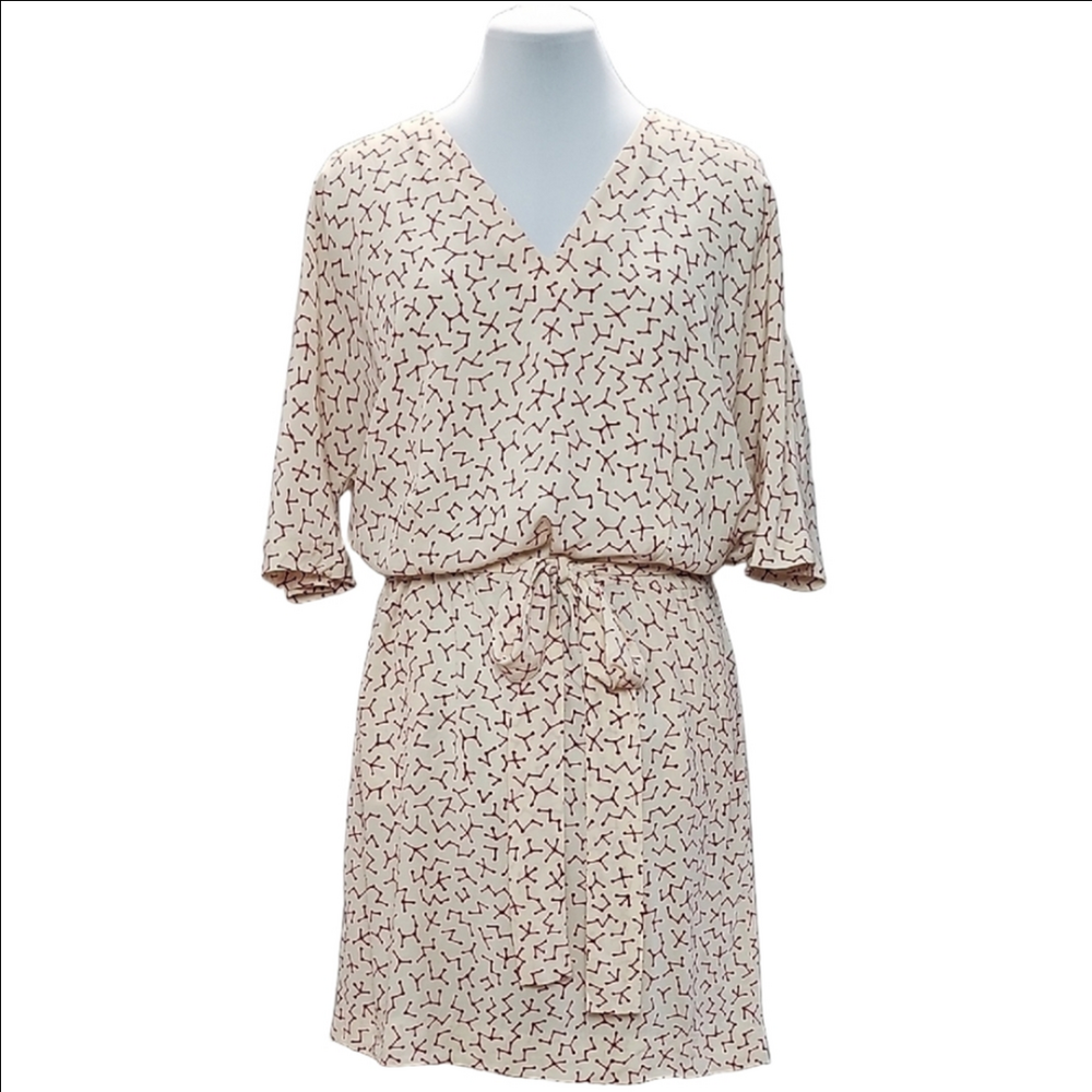 Relaxed V‑Neck Cream Mini Dress with burgundy Print and Tie Waist